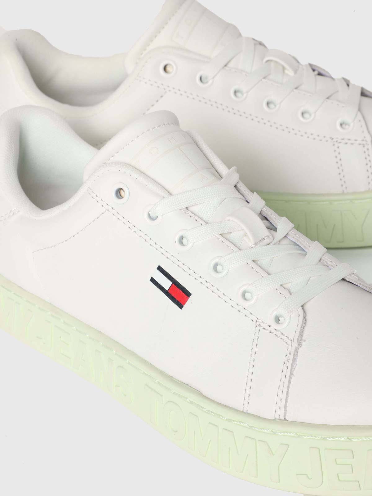 Cool tommy jeans hot sale sneaker en0en00877 white 100