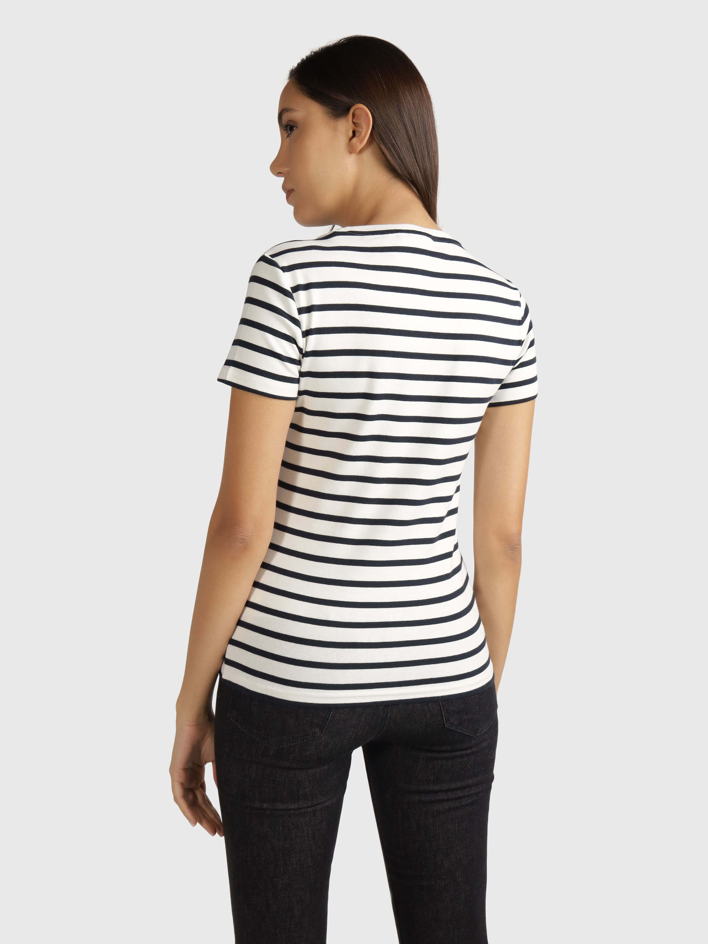 Playera de rayas marineras y corte slim de mujer Playeras Tommy Hilfiger M xico Tienda en L nea