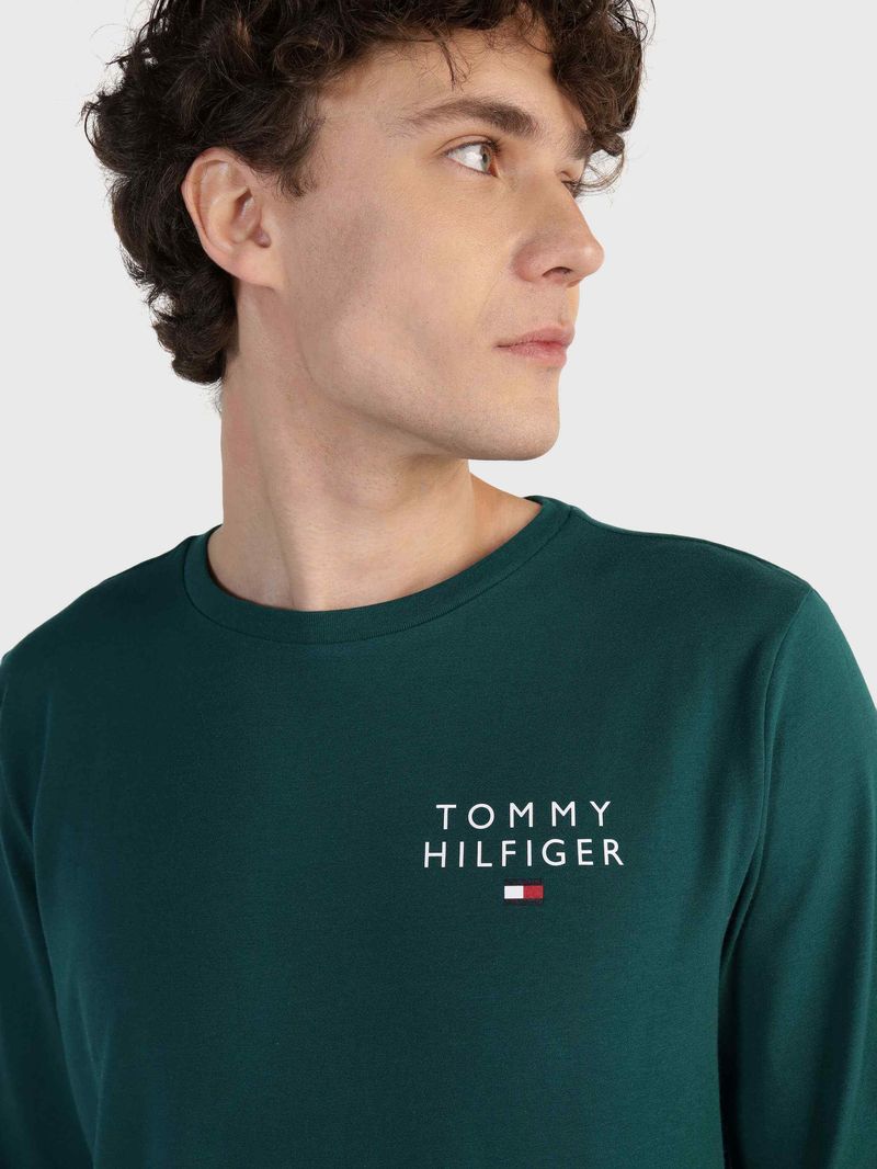 Conjunto best sale tommy hombre