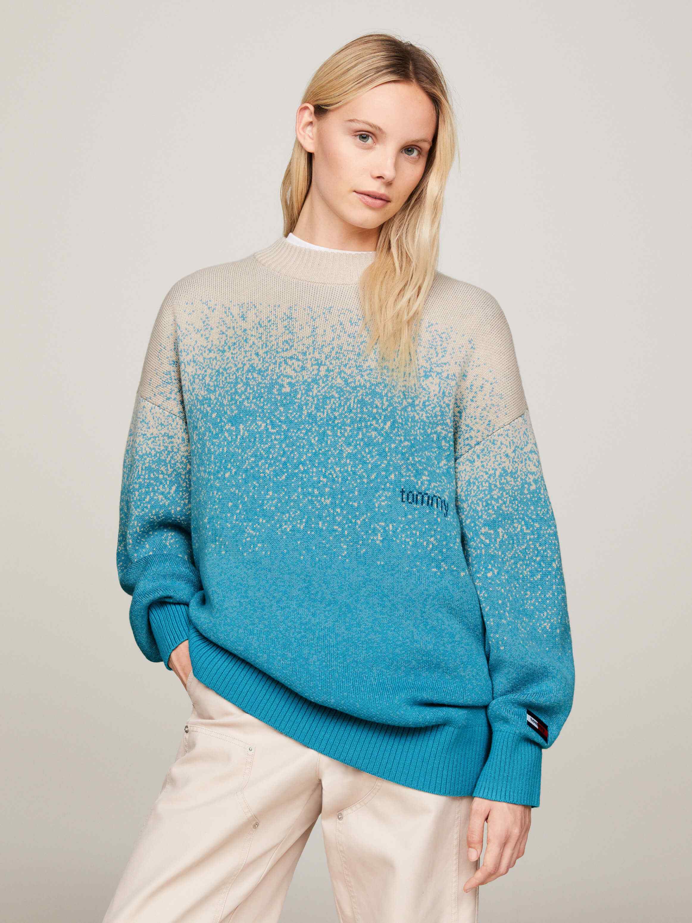 Suéter Tommy Jeans Collection degradado, oversize y dual gender de hombre Sueteres Tommy MX