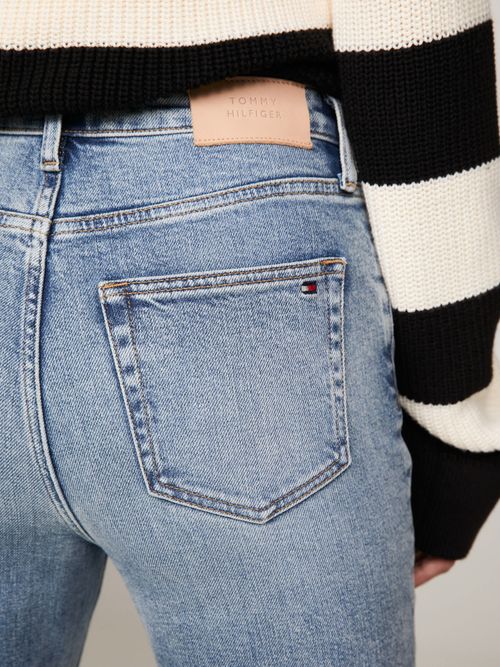 Jeans-pitillo-ajustados-de-talle-alto-tobilleros-de-mujer