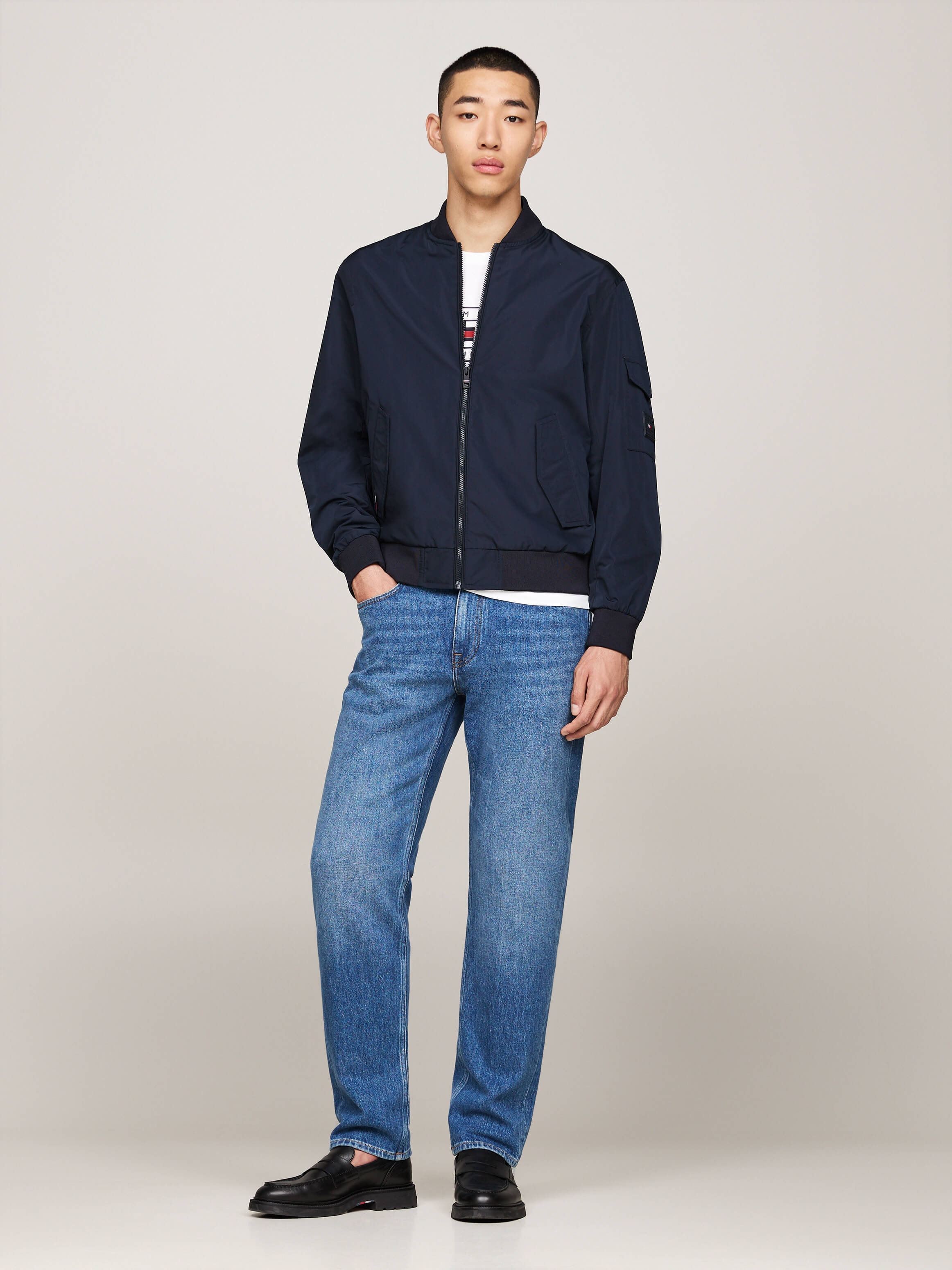 Chamarra bomber informal corte regular de hombre Tommy Hilfiger Chamarras Tommy Hilfiger Mexico Tienda en Linea