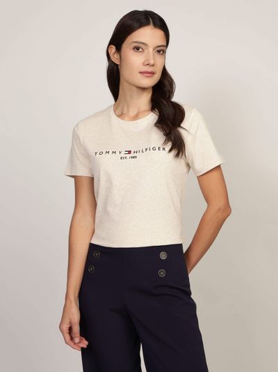Playera de cuello redondo con logo en el pecho de mujer Tommy Hilfiger