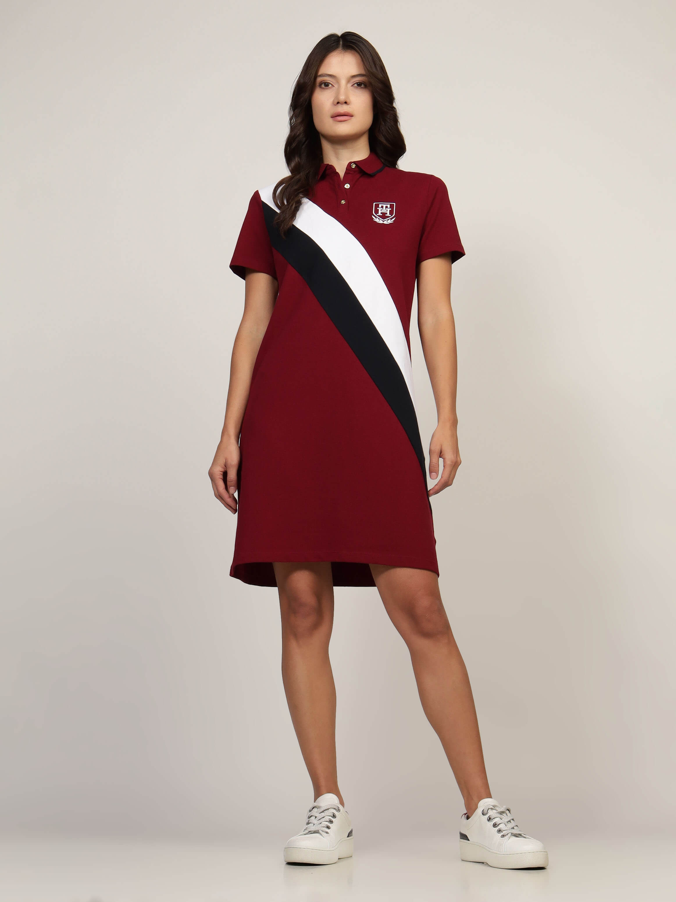 Tênis Outfit Vestido Tipo Polo Vestido Para Ponerse Con Tenis Vestidos  Preciosos De Zara