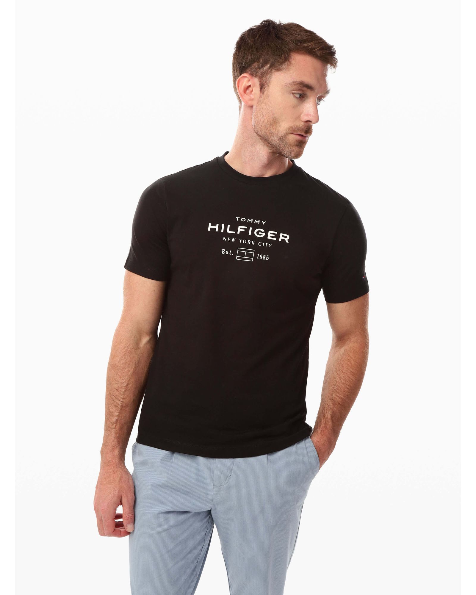 Playera de cuello redondo con logo de hombre Tommy Hilfiger